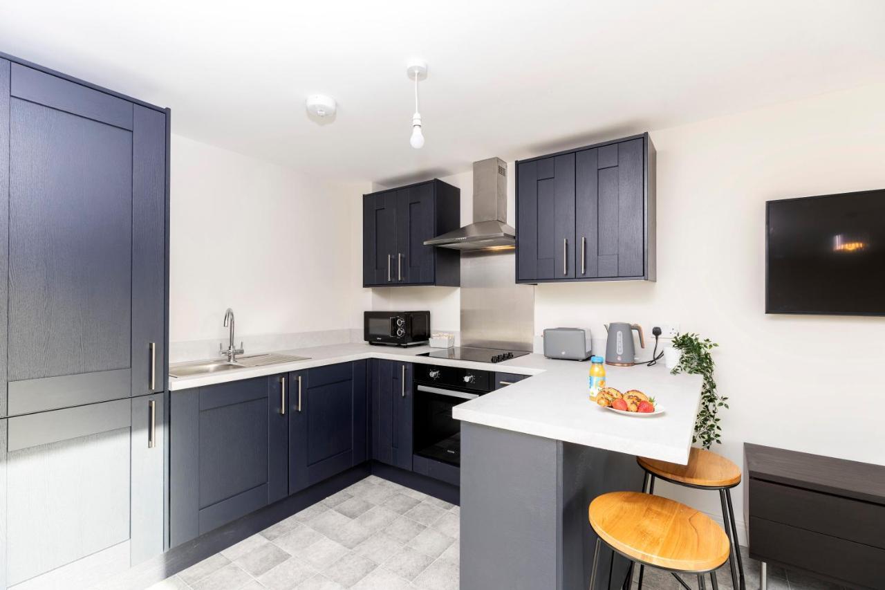 Avery House 1 - One Bedroom With Outdoor Terrace Darlington  Bagian luar foto